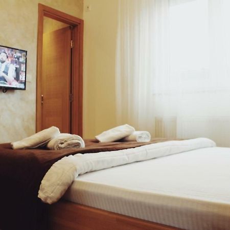 Konaciste Simce Bed and Breakfast Kraljevo Exteriör bild