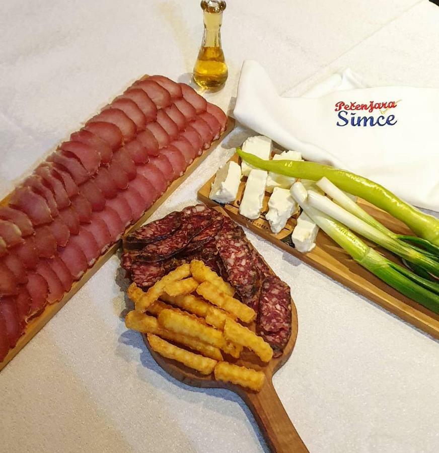 Konaciste Simce Bed and Breakfast Kraljevo Exteriör bild