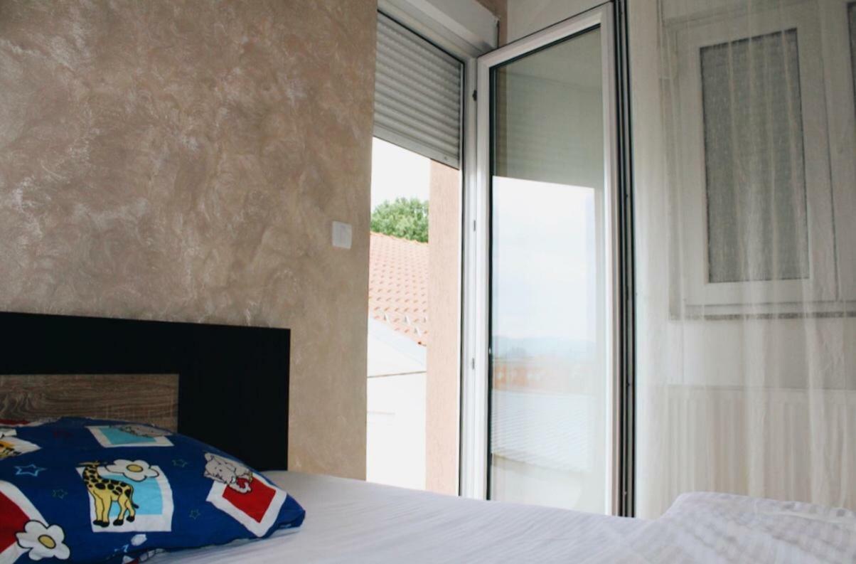 Konaciste Simce Bed and Breakfast Kraljevo Exteriör bild