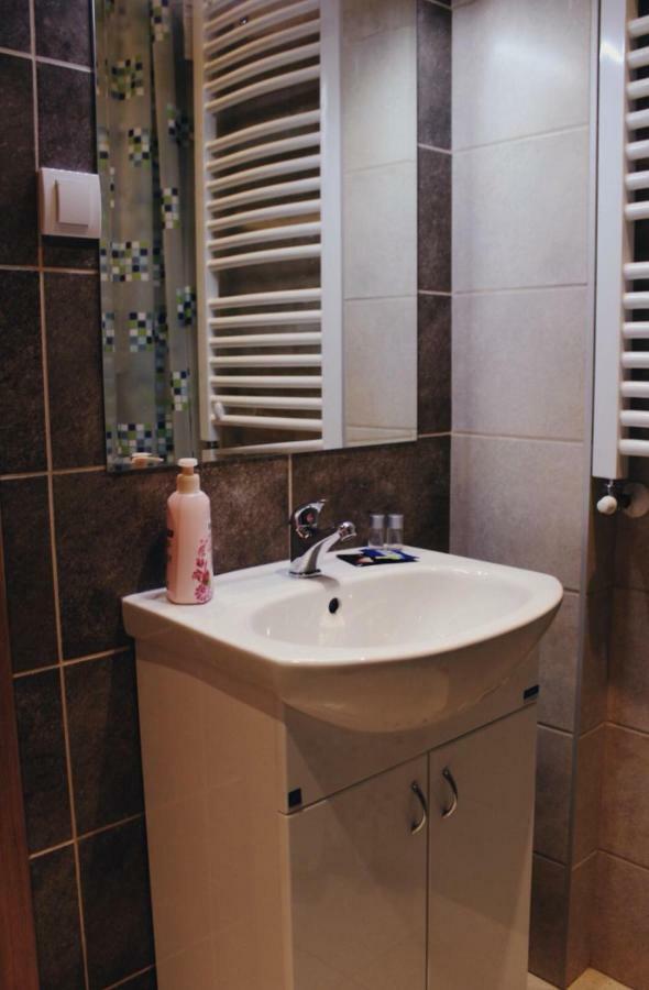 Konaciste Simce Bed and Breakfast Kraljevo Exteriör bild